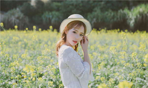 双牌标题：想找个女人帮忙生孩子的有效解决方案，助您圆梦家庭